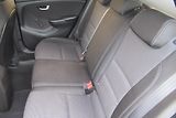 Hyundai i30 1.6 CRDi 16V  KLIMA   AUTOMAT - náhled 16