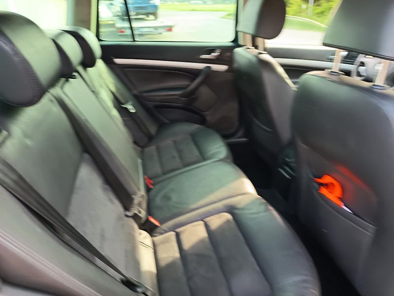 Škoda Octavia (2007) Scout 4x4 2.0i 110 kw - fotka 26 z 41
