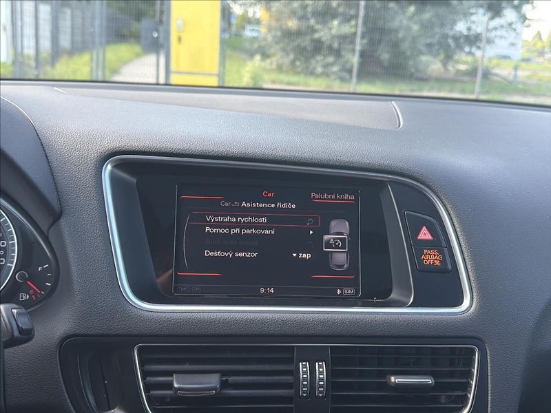 Audi Q5 2,0 TFSI 162 kW quattro - fotka 26 z 40