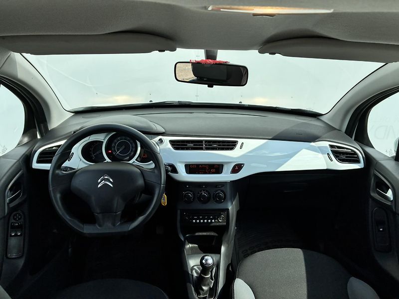 Citroën C3 1.2 VTi 60kW - fotka 5 z 19