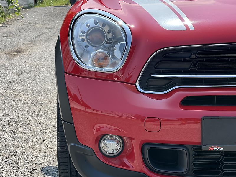 Mini Countryman Cooper S 140kw 4x4 AUTOMAT ČR - fotka 35 z 39
