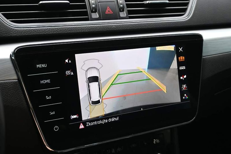 Škoda Superb (2022) 2.0 DSG LED VIRTUAL ACC Kamera - fotka 20 z 36