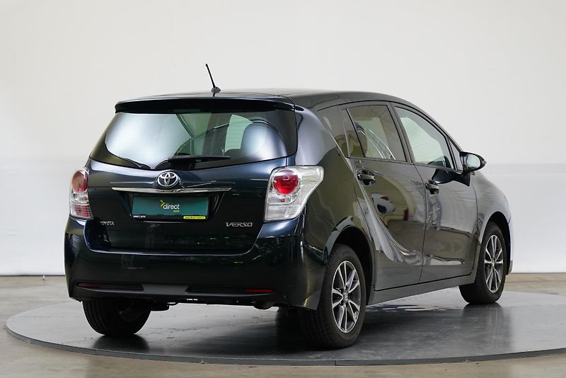 Toyota Verso - fotka 2 z 26