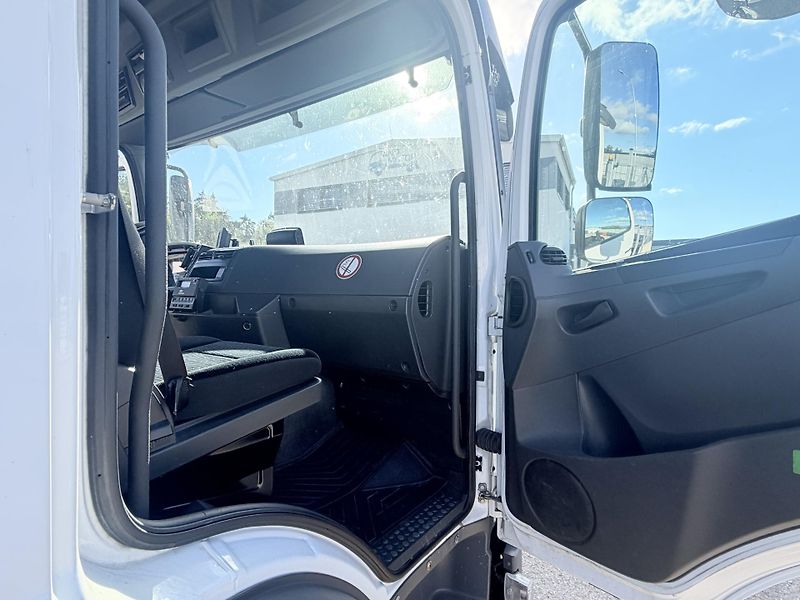 Mercedes-Benz Atego Chladící skříň Pneu 10 R22,5 - fotka 17 z 27
