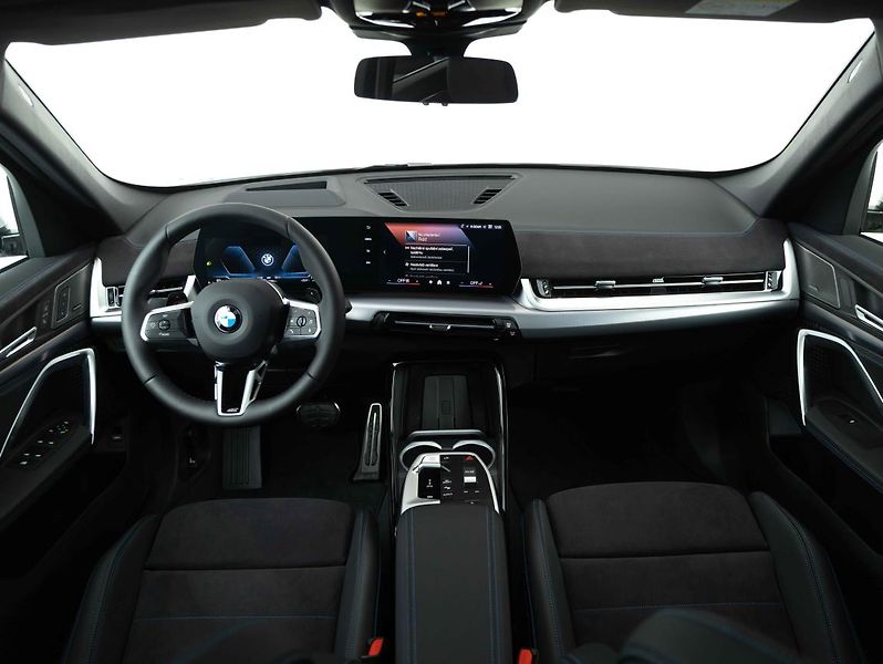 BMW X1 xDrive20d - fotka 6 z 7