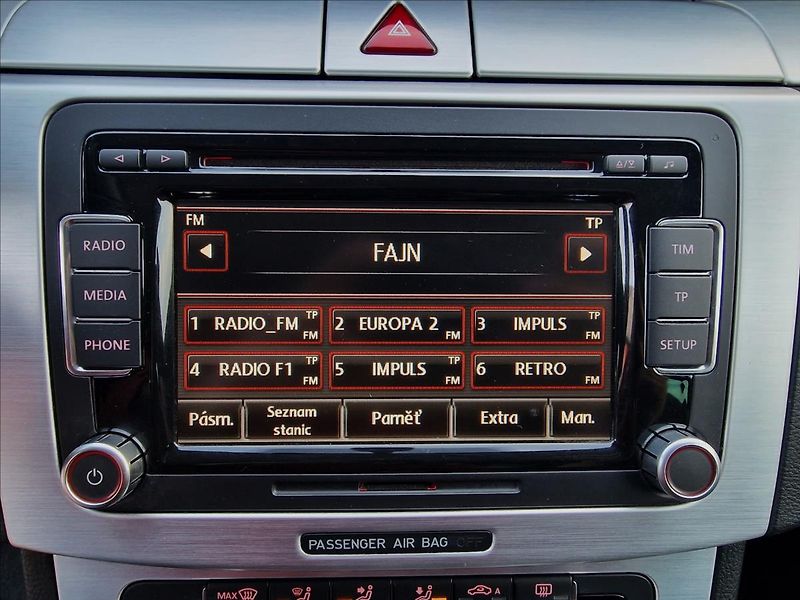 Volkswagen Passat CC 2.0 TDI 125kW DSG, původ ČR - fotka 24 z 43