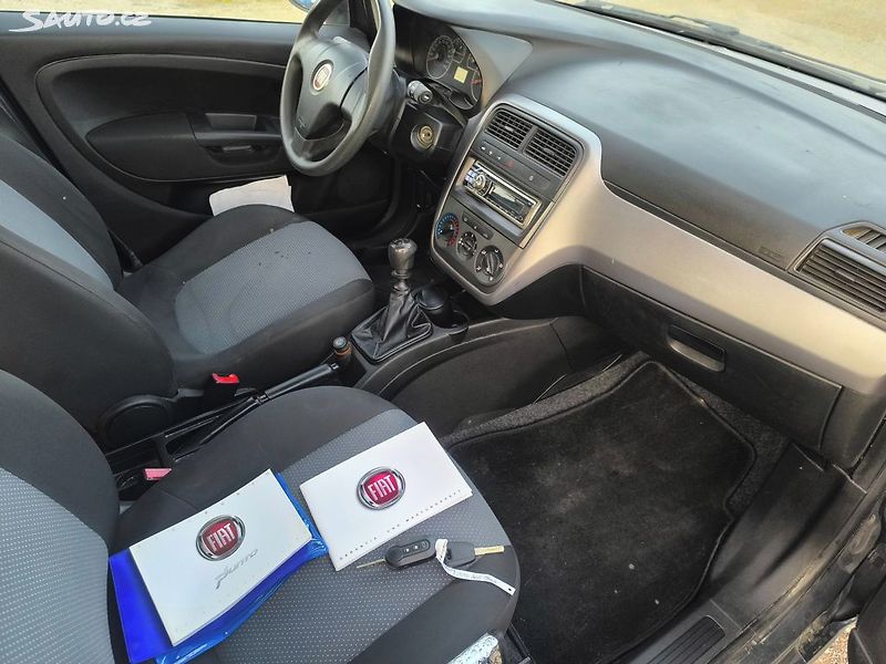 Fiat Punto KRASNE, KLIMA,SERVISKA,95T.KM - fotka 8 z 22