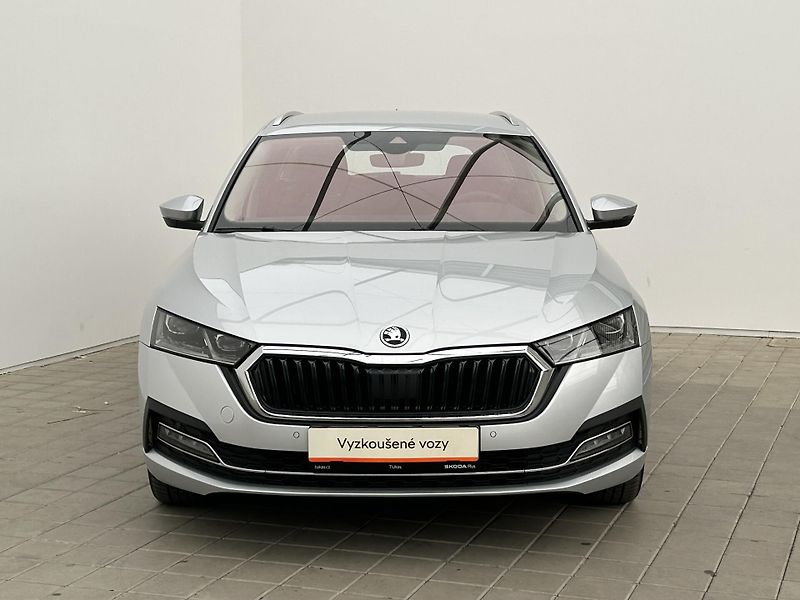 Škoda Octavia 2.0 TDI Style Plus - fotka 2 z 29