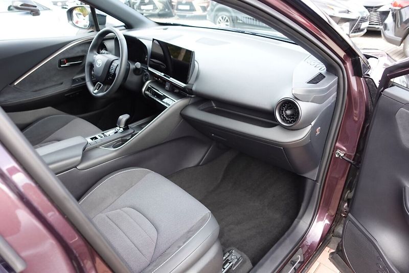 Toyota C-HR 2,0 HEV Executive - fotka 14 z 35
