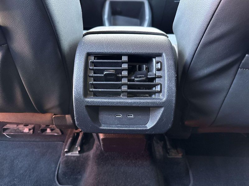 Volkswagen Caddy (2021) 1.5 TSI DSG Style - fotka 24 z 28