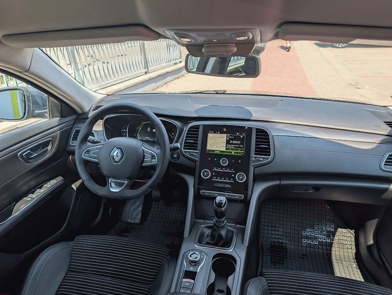 Renault Talisman (2017) Intens Grandtour dCi130 - fotka 8 z 17