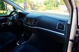 Volkswagen Sharan (2011) HIGHLINE 2,0 TSI 147 kW - náhled 21