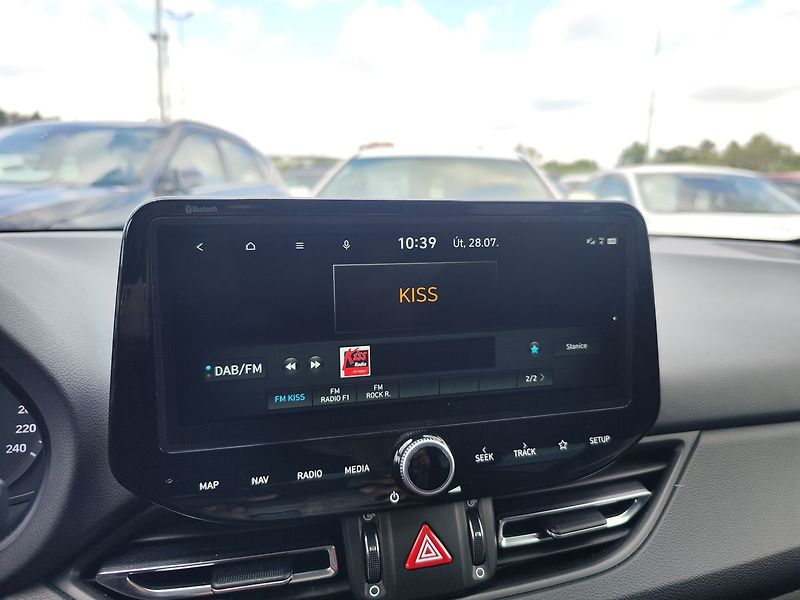 Hyundai i30 1.5 T-GDI/117kW Smart Navi - fotka 20 z 35