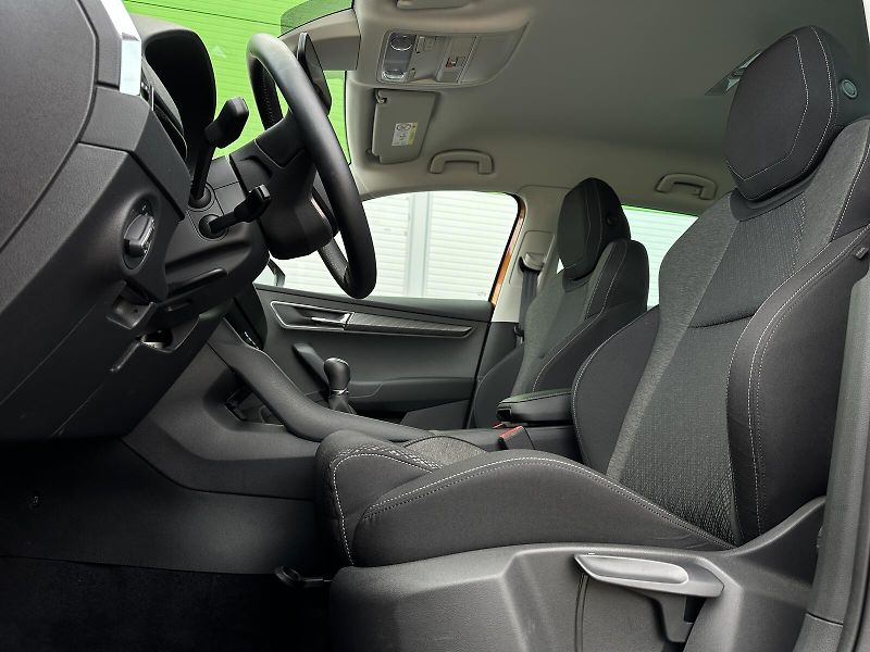 Škoda Karoq 1.5TSi Top & Selection 150PS L - fotka 13 z 43