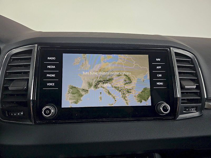 Škoda Karoq (2024) 1.5TSi 110kW AMBITION PLUS - fotka 21 z 35