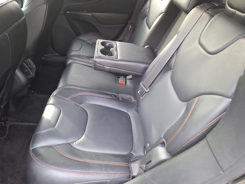 Jeep Cherokee (2014) 3,2 L V6 TRAIL RATED - fotka 6 z 16