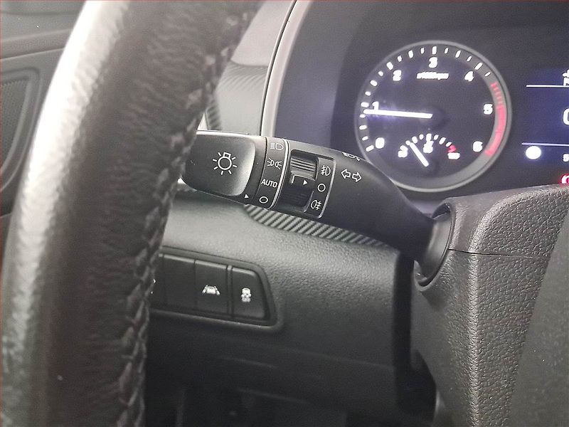 Hyundai Tucson (2019) 1.6 CRDi, Navi, Tempomat - fotka 17 z 28