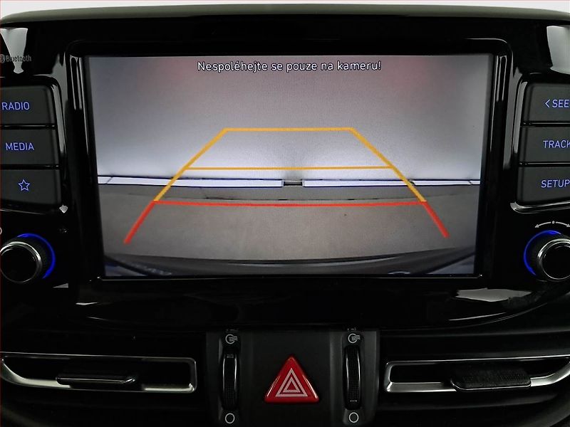 Hyundai i30 (2023) Smart 1.0 T-GDI - fotka 18 z 20