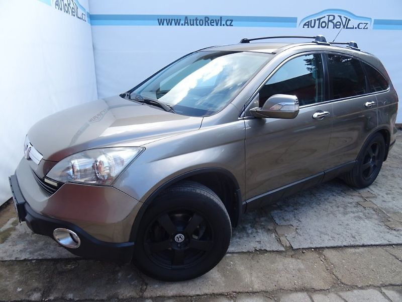 Honda CR-V (2008) 2.2CDTi,103kW,4X4,s.kniha - fotka 2 z 22