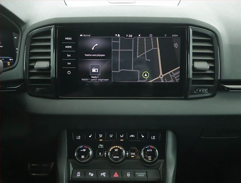 Škoda Karoq (2022) Sportline 2.0 TSI - fotka 12 z 16