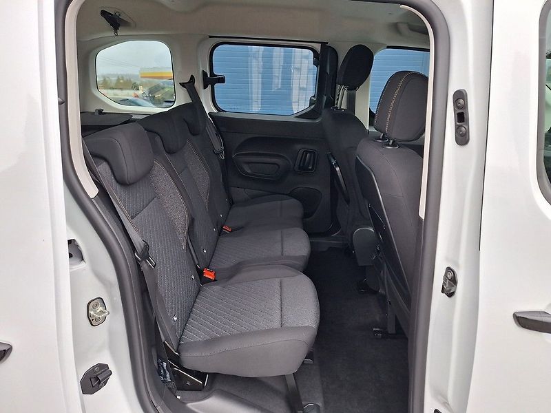 Peugeot Rifter (2026) ALLURE PT 110  M6 - fotka 17 z 18