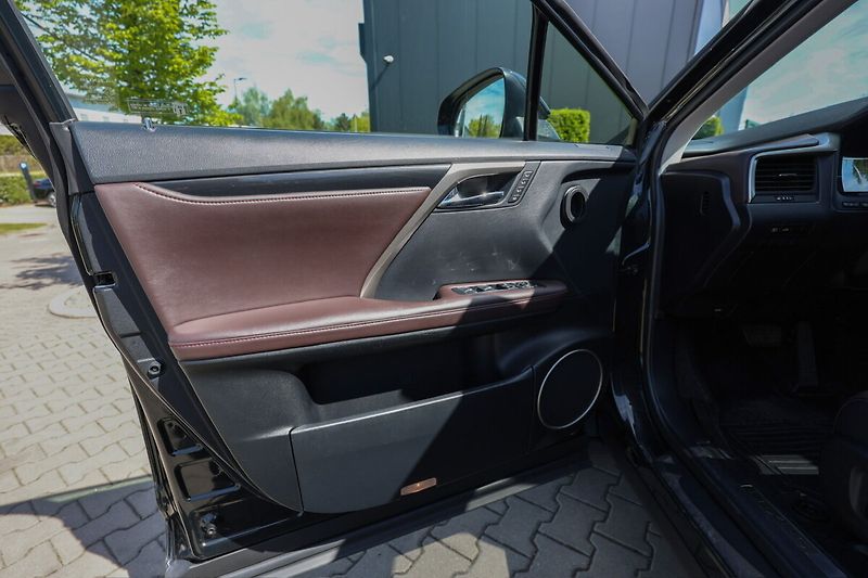 Lexus RX 450h 450H 3,5 HEV EXECUTIVE PLUS PA - fotka 9 z 25