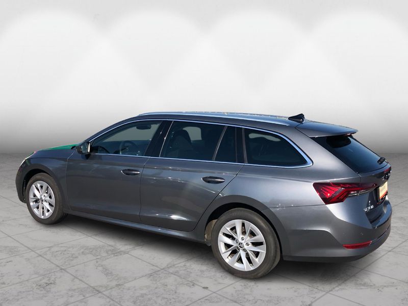 Škoda Octavia IV Combi Style Plus 2,0TDI /11 - fotka 7 z 30