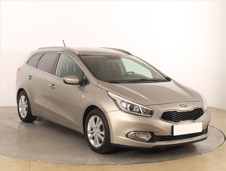 Kia Ceed (2014) 1.6 GDI, Tempomat - fotografie inzerátu