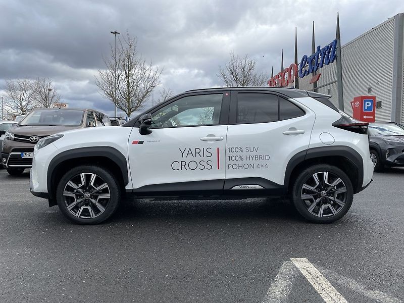 Toyota Yaris Cross 1.5 Hybrid 4x4 130k - fotka 8 z 29