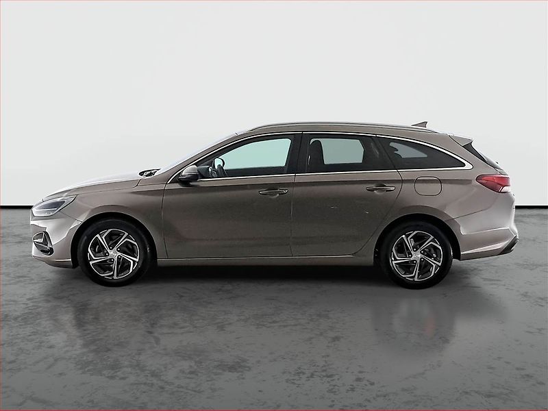 Hyundai i30 (2023) Smart 1.0 T-GDI - fotka 3 z 17