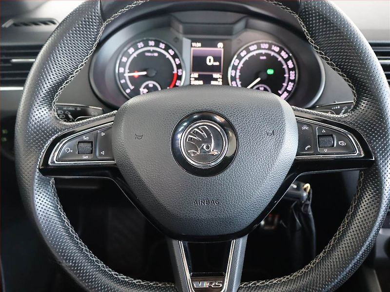 Škoda Octavia (2016) RS 2.0 TDI, Automat - fotka 16 z 25