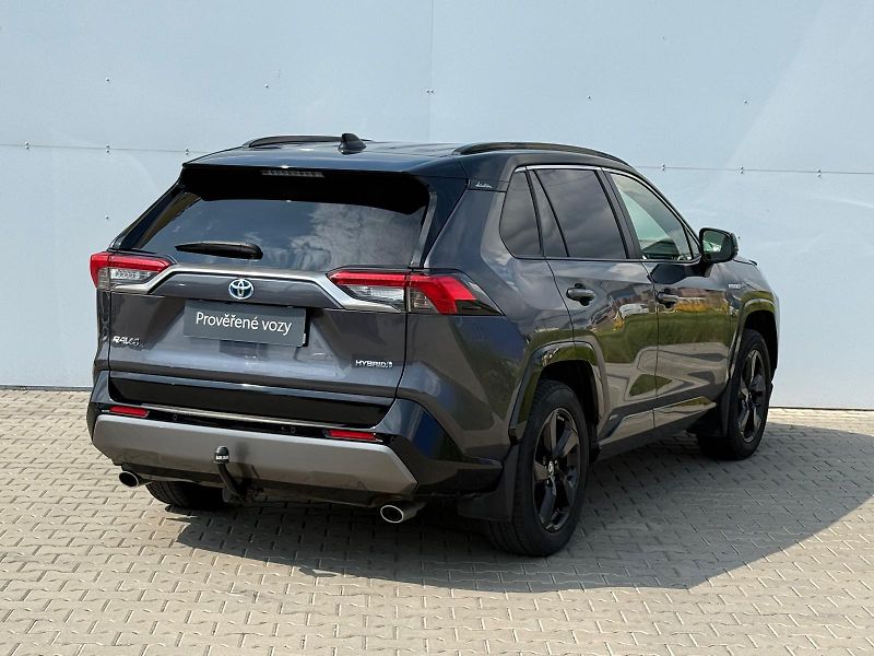 Toyota RAV4 2.5 HSD e-CVT AWD Selection - fotka 2 z 28