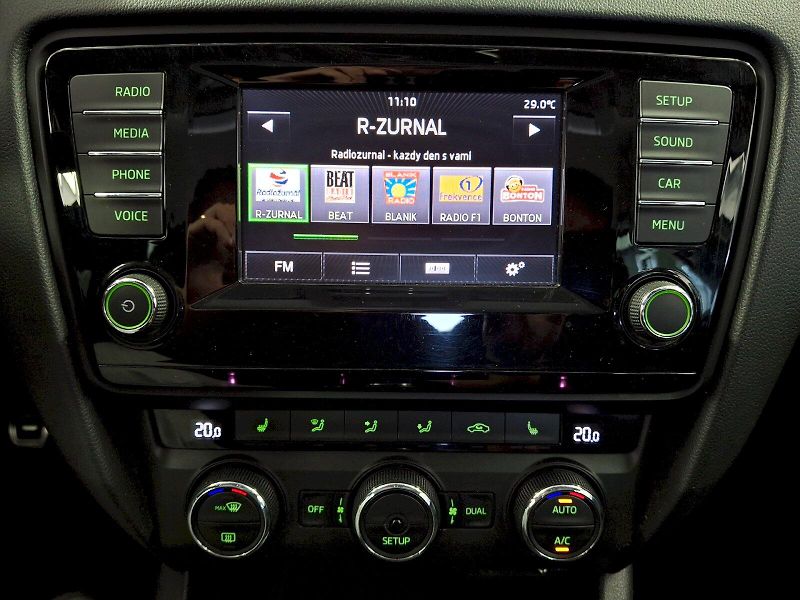 Škoda Octavia (2015) Combi Scout 4x4 2,0TDi 110kW - fotka 23 z 31