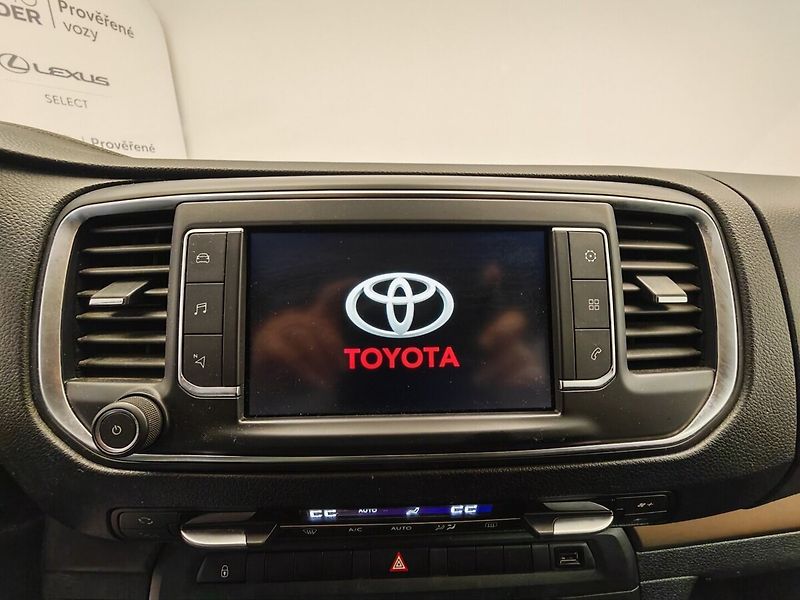 Toyota ProAce Verso Family Comfort - fotka 24 z 33