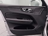 Volvo XC60 B4 AWD INSCRIPTION  - náhled 18