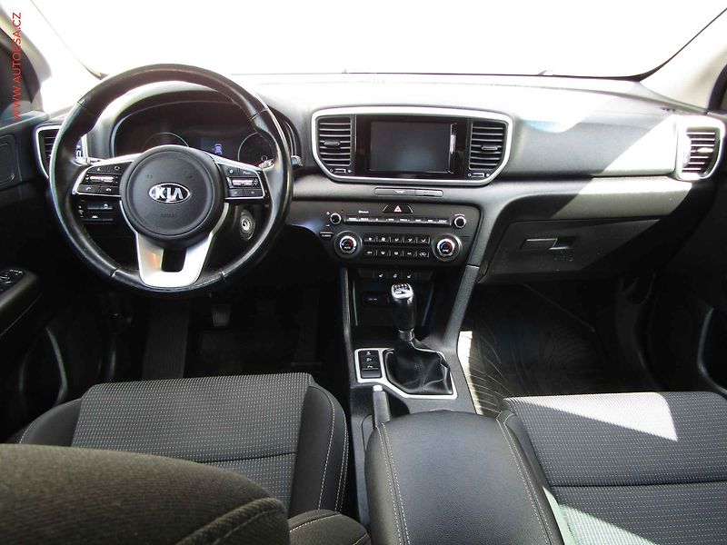 Kia Sportage (2020) 1.6 TGDi, 1.maj,ČR - fotka 8 z 22