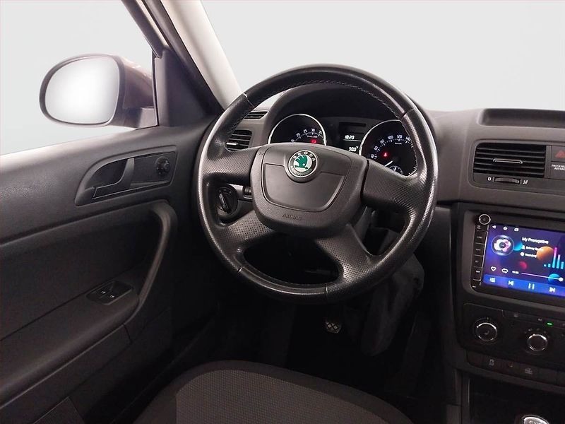 Škoda Yeti (2011) Ambition 2.0 TDI, 4X4 - fotka 7 z 19