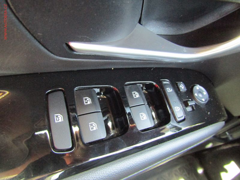 Hyundai Tucson (2021) 1.6 TGDi, 1.maj,ČR, servis - fotka 12 z 25