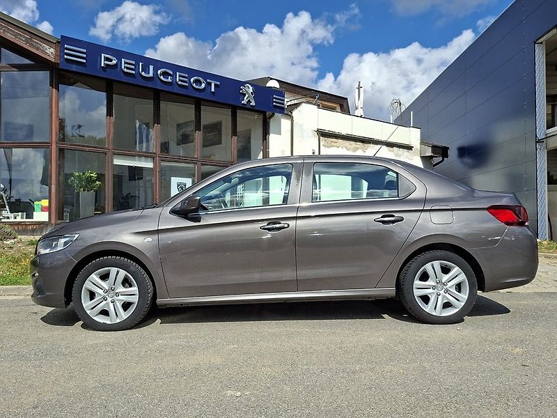 Peugeot 301 1,6 BHDi 100k M5 - fotka 4 z 25