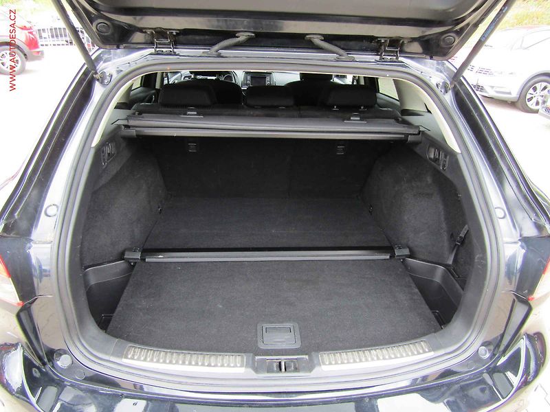 Mazda 6 (2013) 2.0 i - fotka 7 z 15