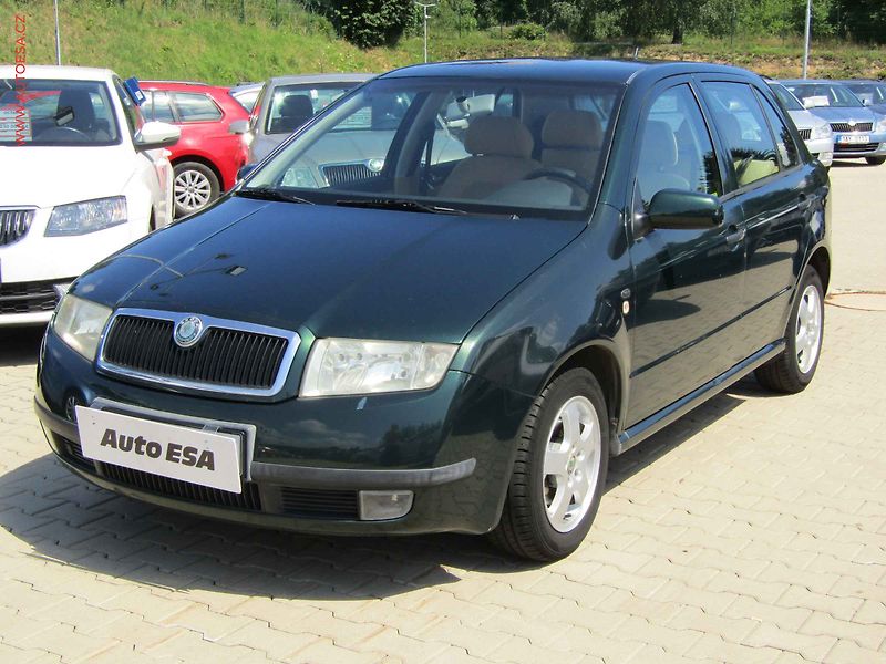 Škoda Fabia (2001) 1.4MPi, AT, AC, výhř.sed. - fotka 3 z 18