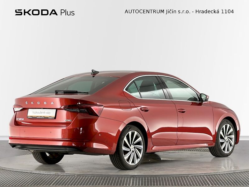 Škoda Octavia (2023) DSG 1.5TSI 110kW Style Exclusi - fotka 2 z 40