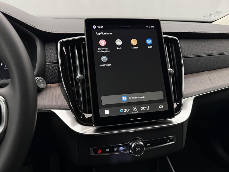Volvo XC90 (2026) T8 AWD RECHARGE DARK PLUS 7m - fotka 8 z 29
