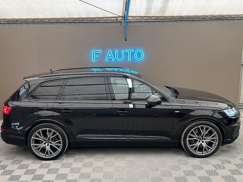 Audi Q7 (2018) 50TDI 7 míst MATRIX CZ  - fotka 2 z 33