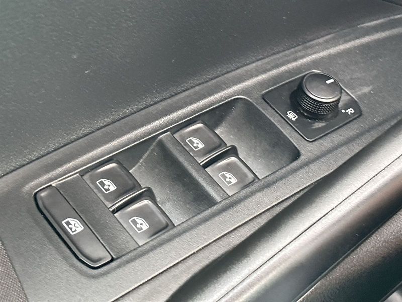Škoda Fabia (2024) 1.0 TSI Selection - fotka 16 z 25