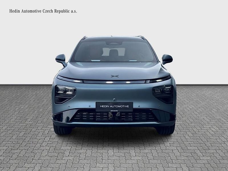 Xpeng G9 (2026) AWD Performance Pro - fotka 8 z 15