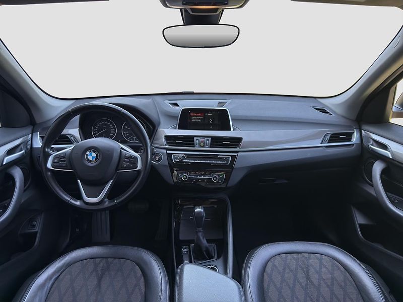 BMW X1 xDrive20d - fotka 4 z 23
