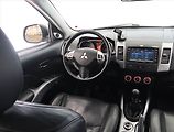 Mitsubishi Outlander (2009) 2.2 DI-D, 4X4, 7 míst, Navi - náhled 7