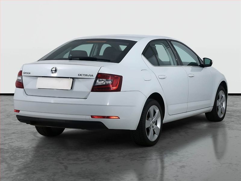 Škoda Octavia (2017) 1.8 TSI, Automat, Tempomat - fotka 5 z 21