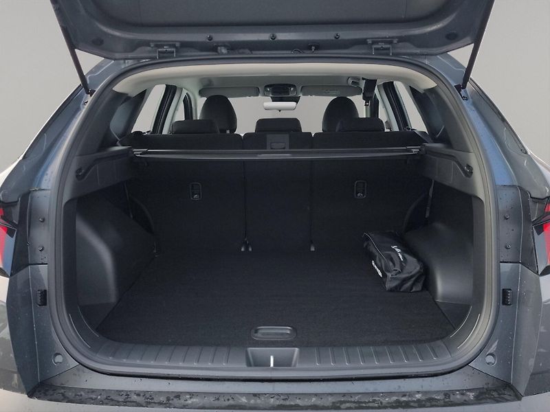 Hyundai Tucson (2025) 1.6 T-GDi 117kW, ČR, 1. maj., - fotka 24 z 24
